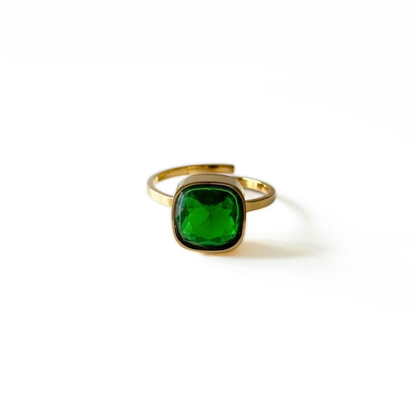 Luxe Tones Jasu Luxe 18k Gold Plated Green Stone Ring Review