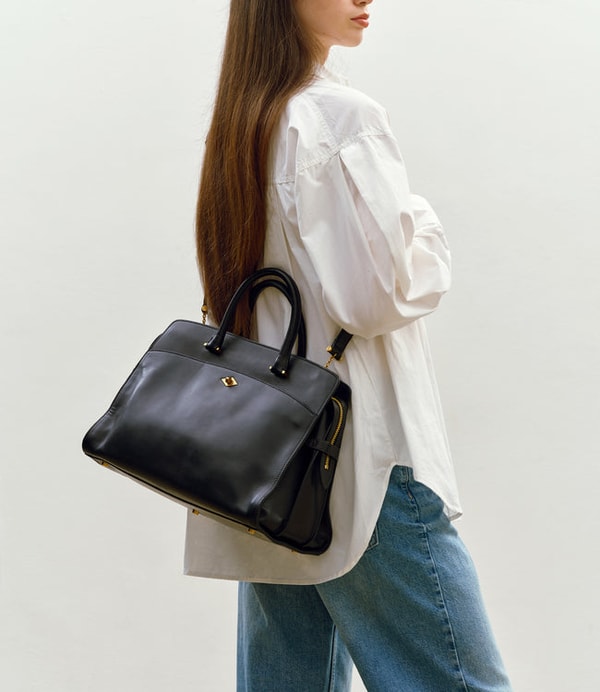 M&eacute;tier Private Eye Atelier Calfskin Black Review