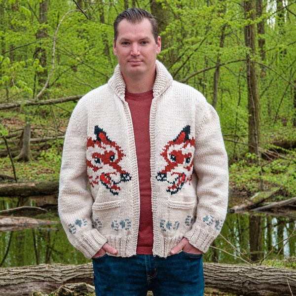 Mary Maxim Wolf Cardigan Knit Kit Review