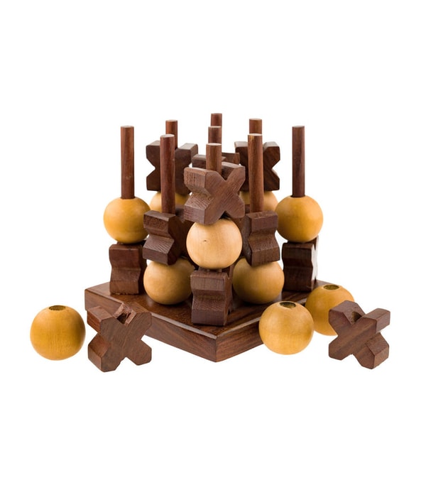 Matr Boomie  3D Tic Tac Toe Game Set Handcrafted Wood Review