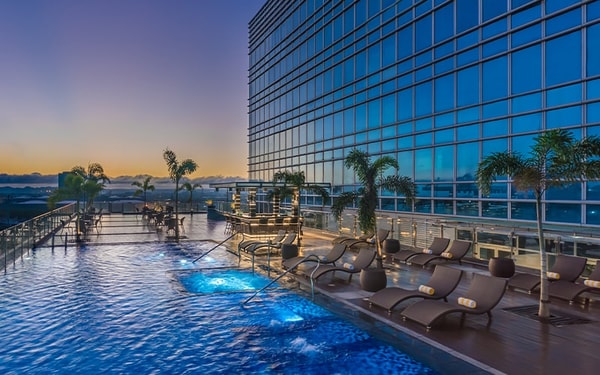 Megaworld Hotels & Resorts Review
