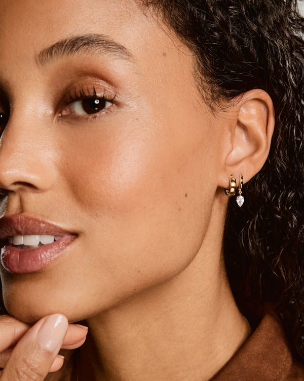 Mejuri Bia Mini Hoops Review