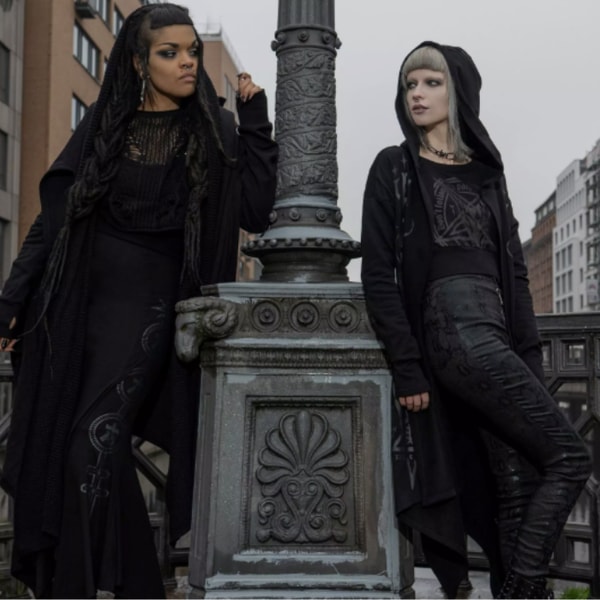Specialista Na Metalovou M&oacute;du A Merch
