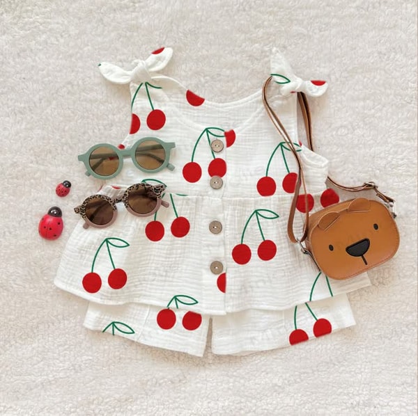MiniOlie Cherry Print Set Review