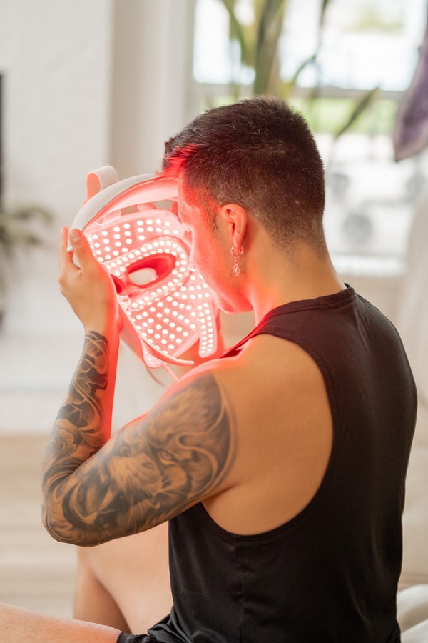MitoGLOW LED Red Light Therapy Face Mask Reviews