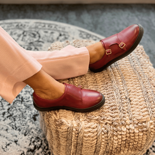Mocalmo Women's Tosca Review