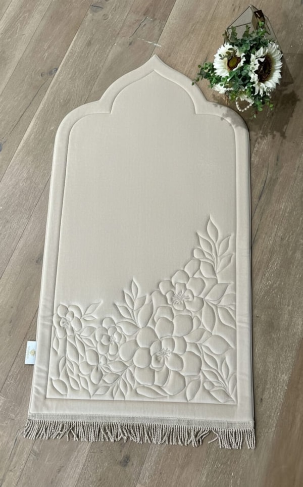 Modern Wall Art Luxury Padded Prayer Mat Review