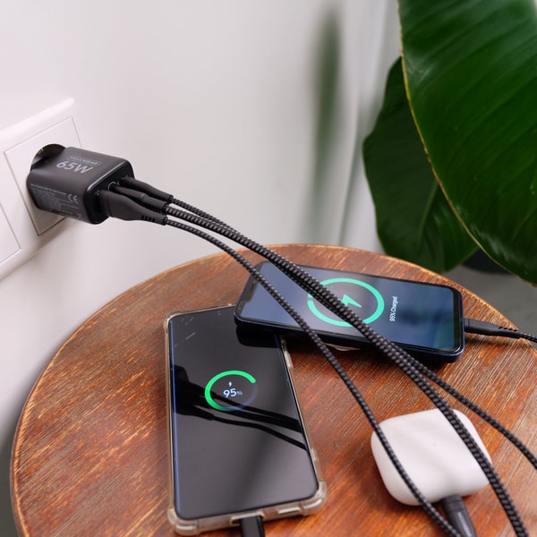 MOJOGEAR CHARGE+ 65W oplader Beoordeling