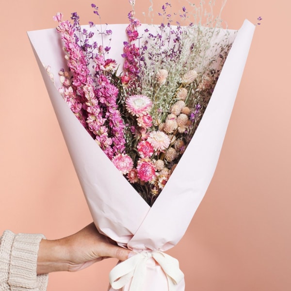 Moonpig Spring Dried Flower Bouquet Review