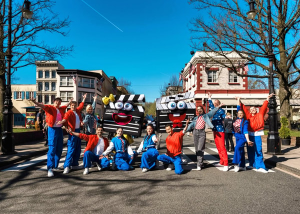 &Uuml;ber Movie Park Holidays