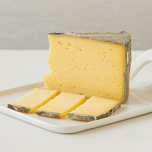 Murray's Cheese Cornish Yarg Review