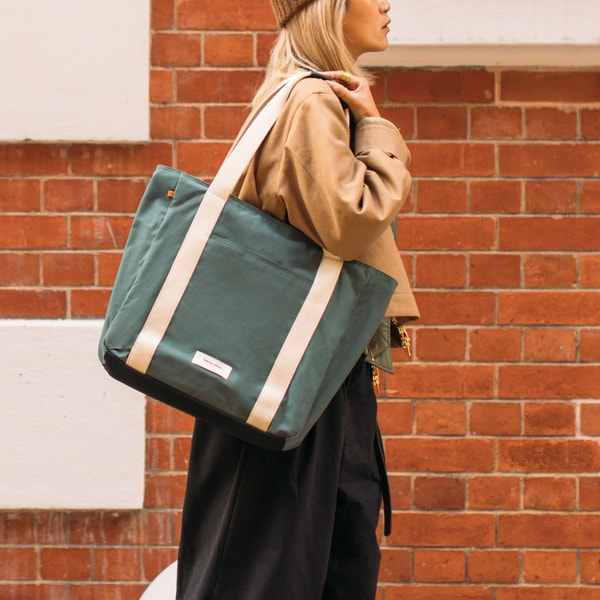 Native Union W.F.A Tote Bag Pro Review