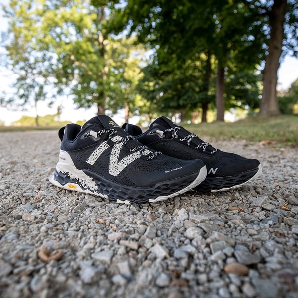 O New Balance