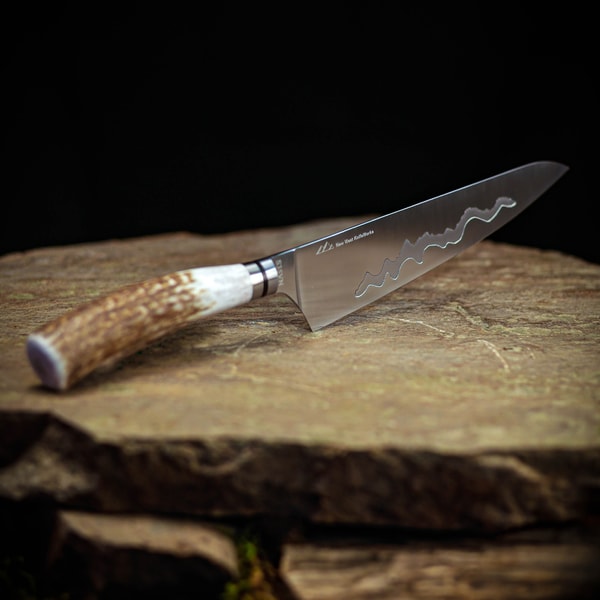 Overview of New West KnifeWorks