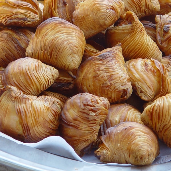 Nicola's Marketplace Mini Sfogliatelle Review