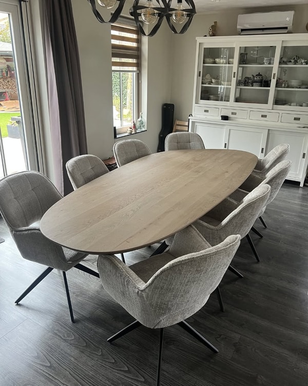 Over Nijhuis Meubels