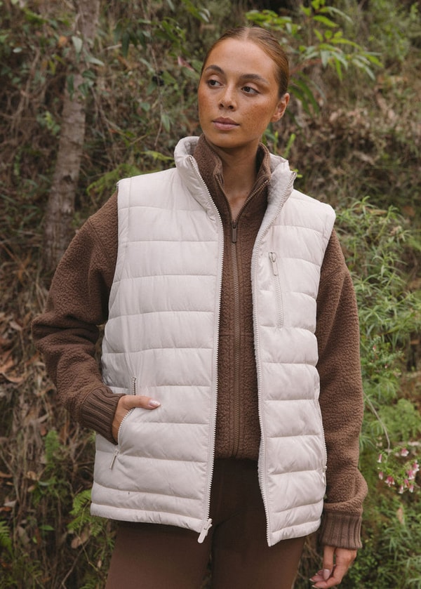 Nimble Activewear Reversible Half Time Vest II Review