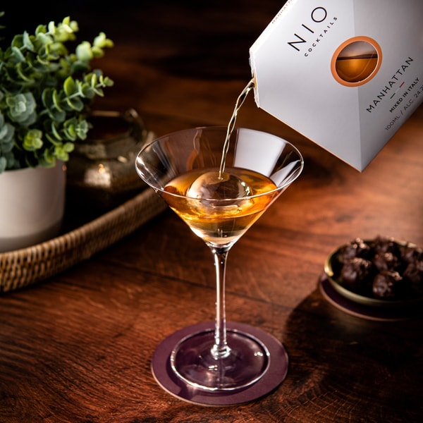 NIO Cocktails Manhattan Reviews