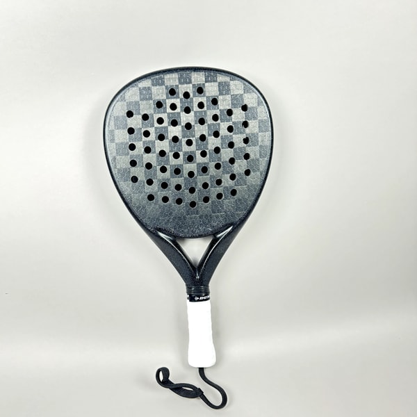 Noir Padel Supreme Racket Beoordeling