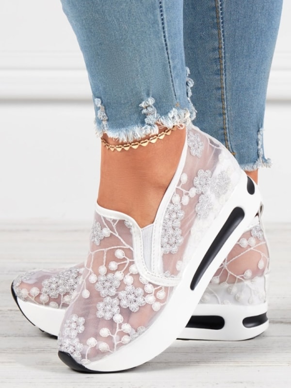Noracora Review: Noracora Floral Embroidery Breathable Sheer Mesh Sneakers Reviews