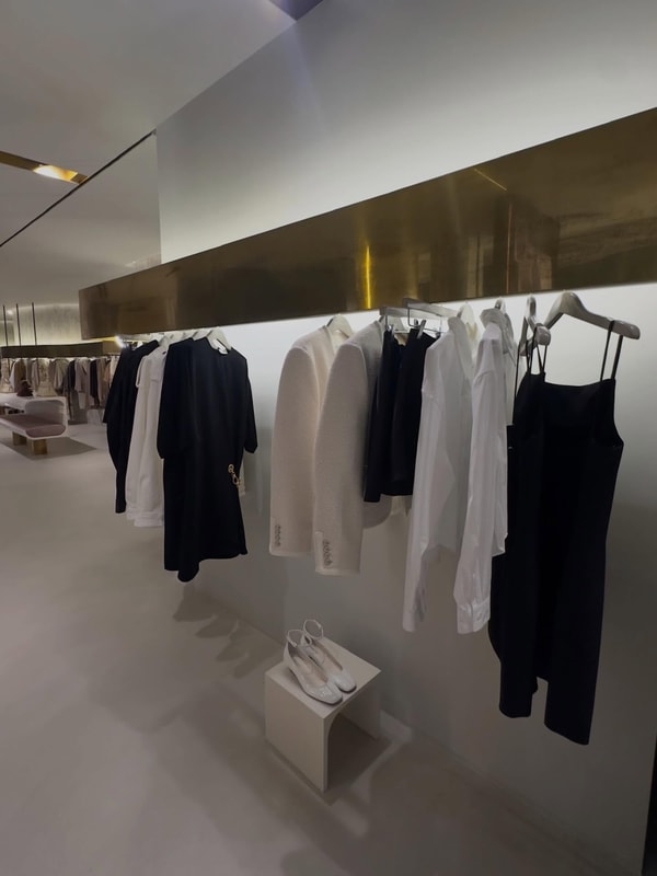 Boutique Di Lusso Con Stile Mediterraneo