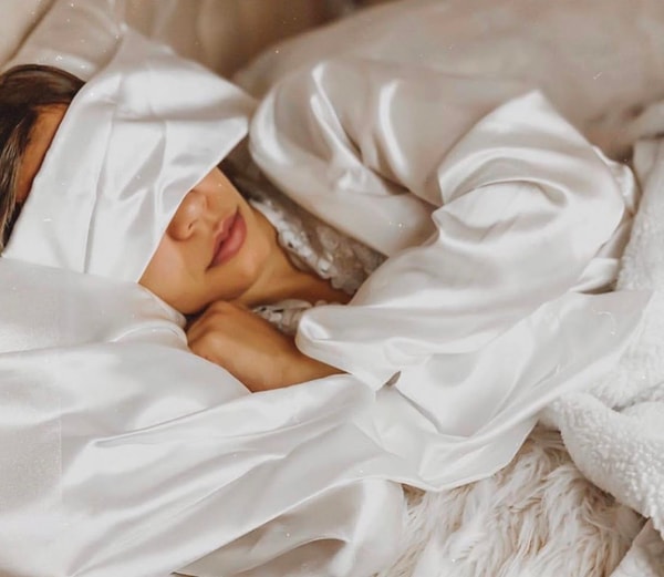 NurtureLux Sleep&ABow Pillowcase Review