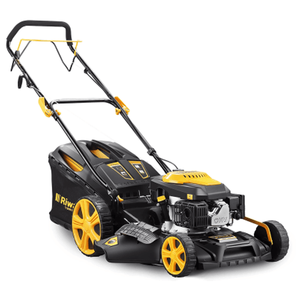 OBI Riwall PRO Benz&iacute;nov&aacute; sekačka Recenze