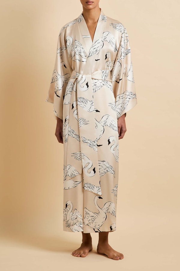 Olivia von Halle Queenie Blanca Cream Swan Robe Review