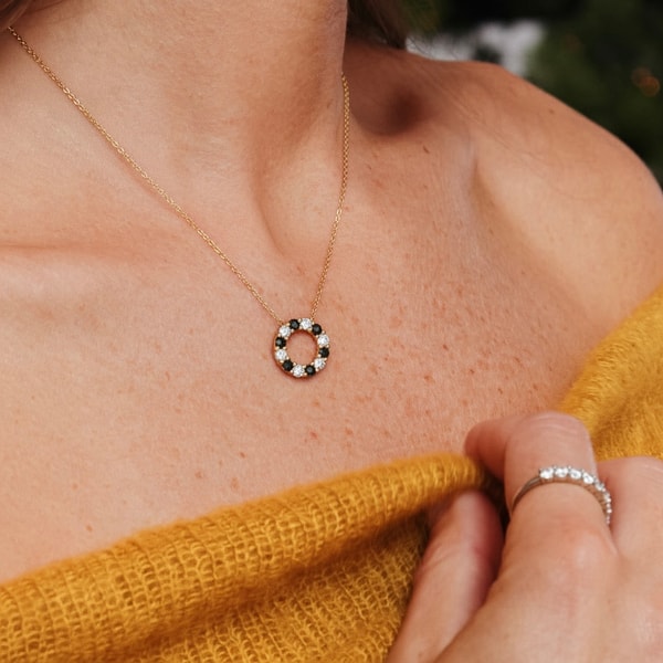 Omara Jewelry Wisiorek Koło Akcentowany Opinia 