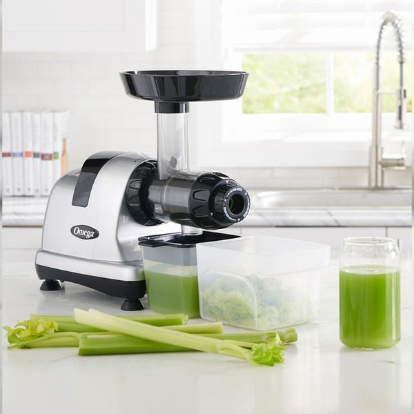 Omega MM900 Celery Juicer Review