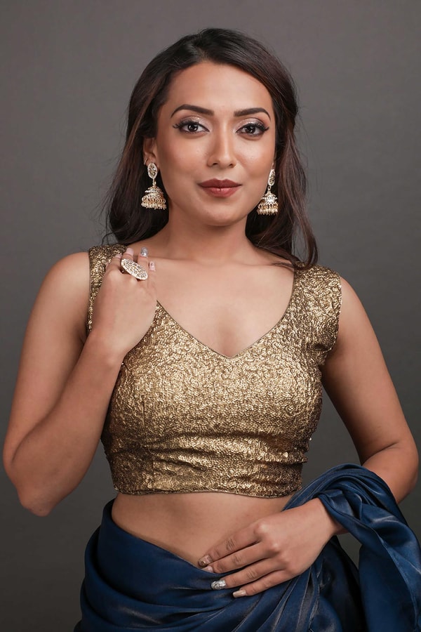 One Minute Saree Radha Antique Gold Georgette Sequins Blouse Review