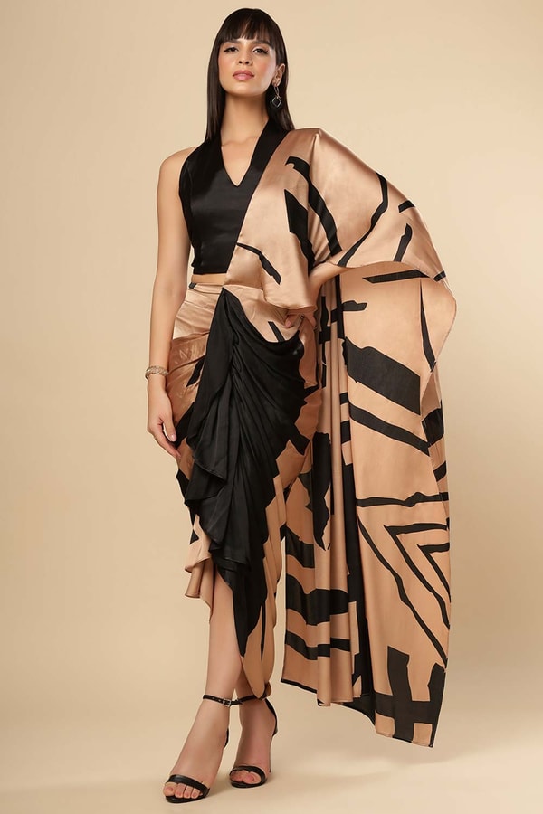 One Minute Saree Tesha Camel & Black Satin Silk Sarong Saree Review