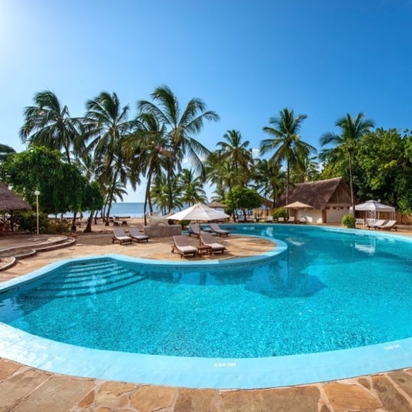 Overview of Diamonds Hotels & Resorts