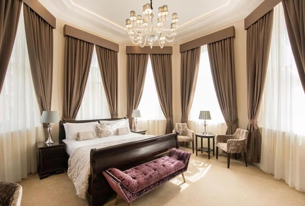 OYO Hotels Junior Suite Review