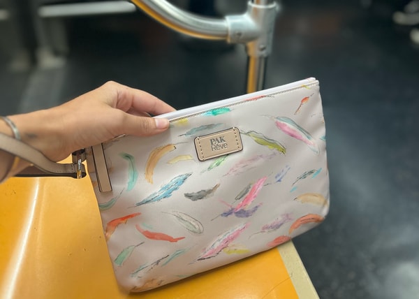 PAK Reve Aqua PAK Waterproof Wristlet Review