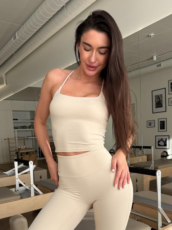 PANTERA Diva Strappy Built-In Bra Tank in Ivory Reviews