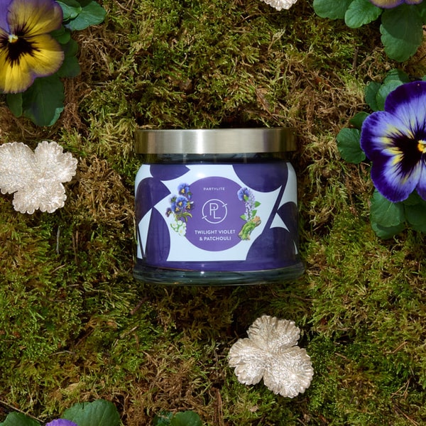 PartyLite Twilight Violet & Patchouli 3-Wick Jar Candle Review