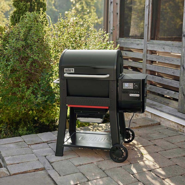 P.C. Richard & Son Weber Searwood 600 Series Wood Pellet Grill - Black Review