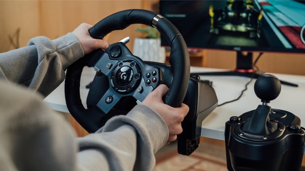 Logitech G G920 Driving Force Review