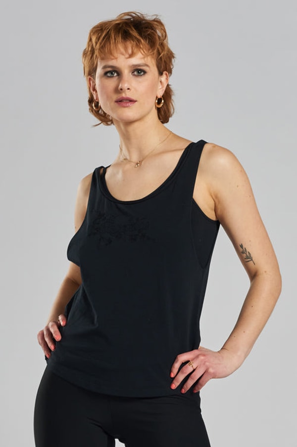 Peachaus Pandorea Vest Review