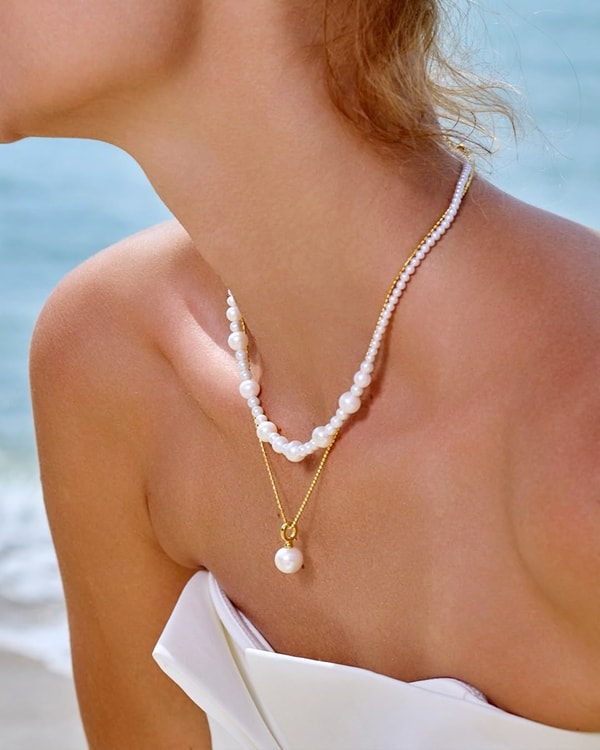 PEARLY LUSTRE Review