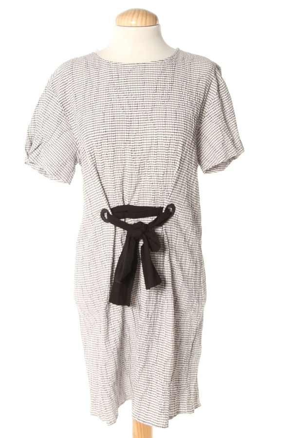 Percentil Percentil Vestido casual Zara Rese&ntilde;a