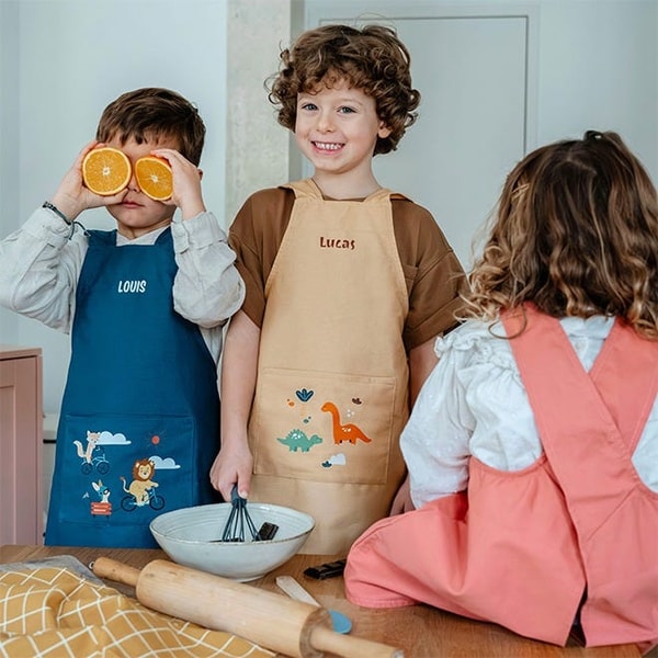 Petit-Fernand Kids Cross-back Apron Review