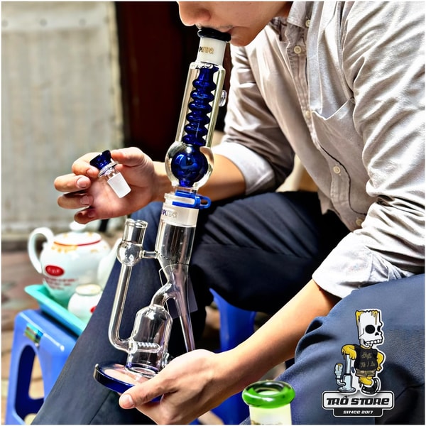 The Artistry of Phoenix Star Glass