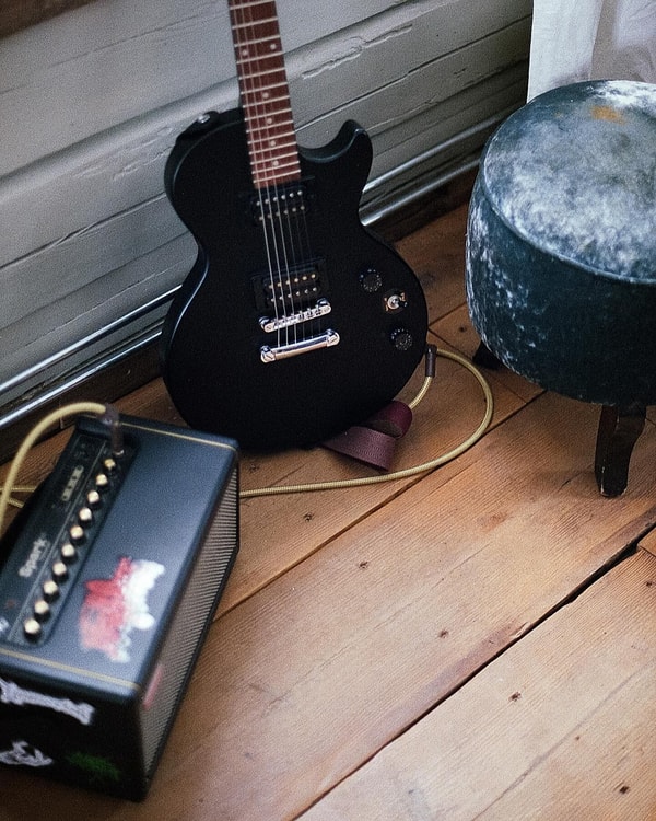 About Positive Grid Smart Guitar Gear