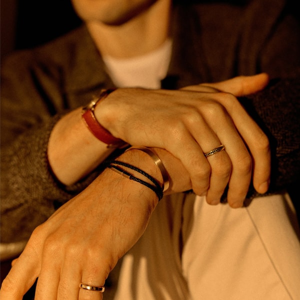 Pr&eacute;vaut Wrapped Hexagonal Leather Bracelet Review