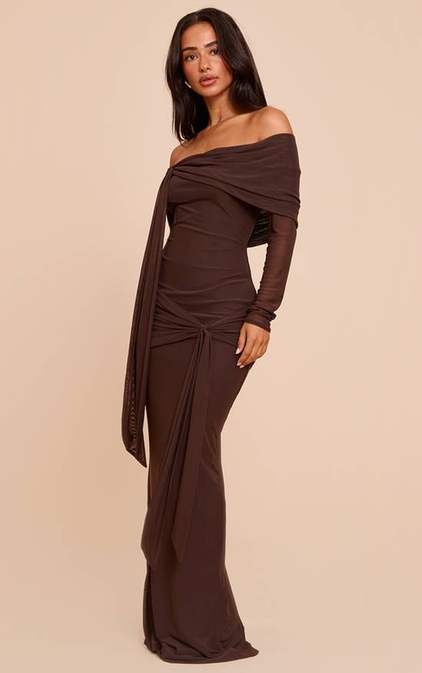 PrettyLittleThing Petite Asymmetric Bardot Dress Review
