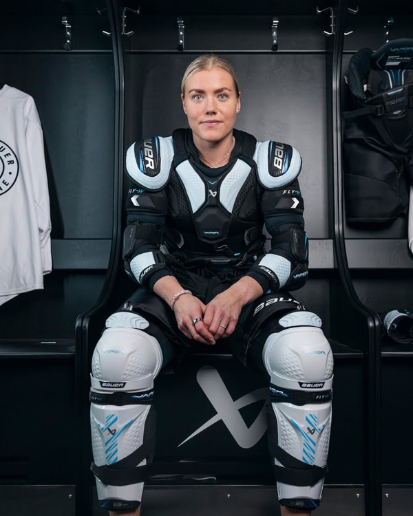 Pro Hockey Life Review