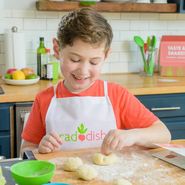 Raddish Kids Kids Global Cooking Subscription Box Review