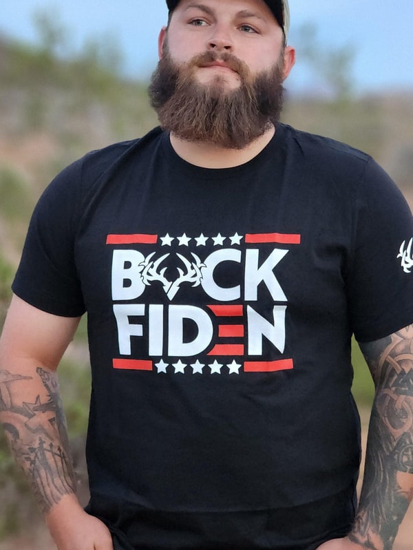 RakAdx Buck Fiden Tee Review
